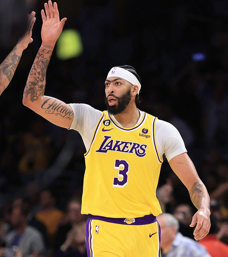 YY体育-包含詹姆斯赛事官方发布逆转新规，西班牙队争议不断！的词条