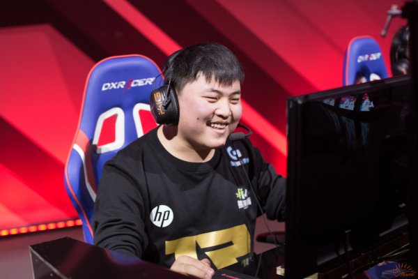 易游体育-Uzi新星问鼎冠军表现惊艳，巴塞罗那未来可期！的简单介绍